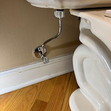 Toilet-Reset-and-Reseal-in-Hinsdale-IL 0